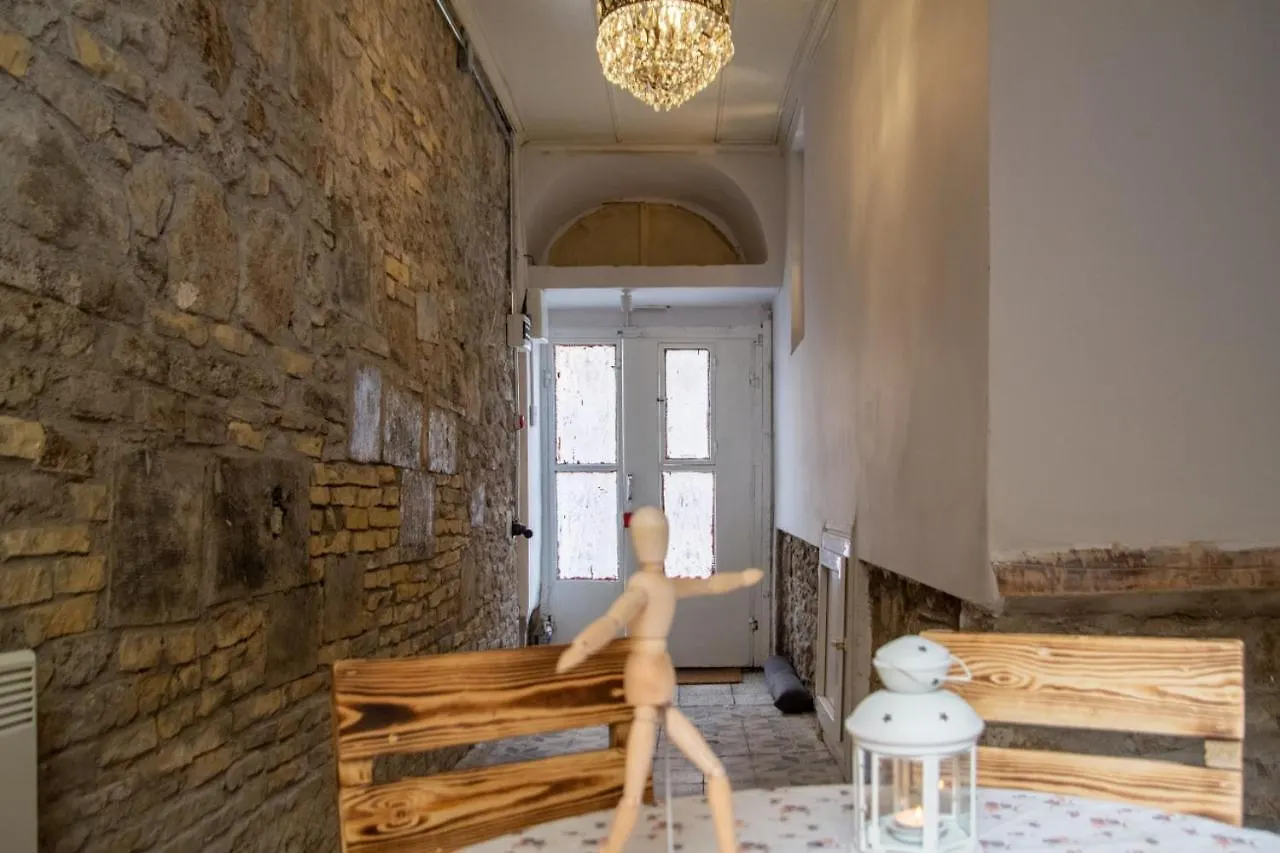 Authentic House Near Popular Attractions In Izmir Daire